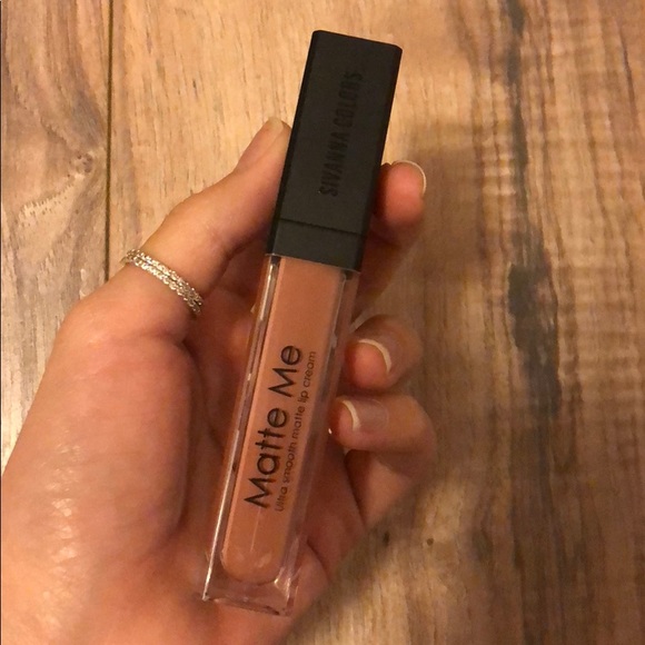 2 Sivanna Colors Matte Lipstick for $19 - Picture 2 of 6